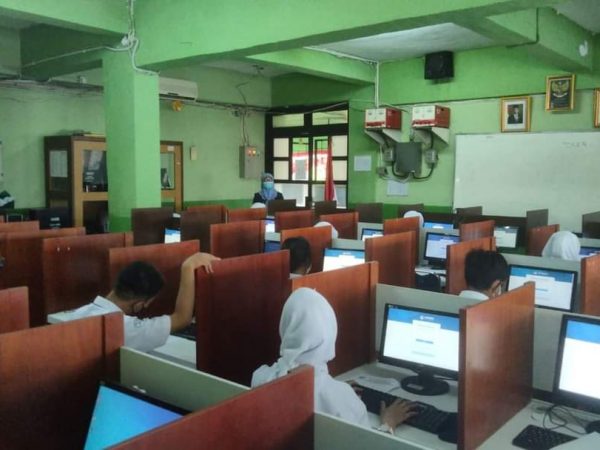 PELAKSANAAN KEGIATAN ANBK SMAN 30 JAKARTA