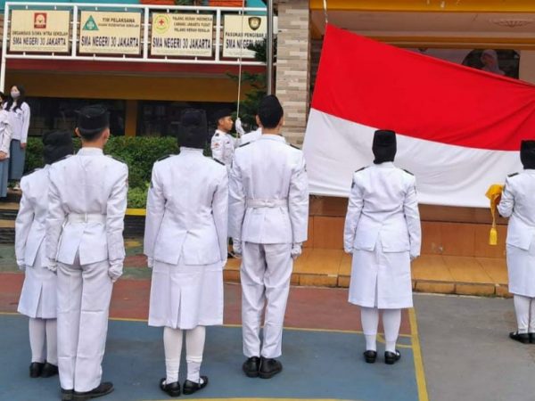 Upacara Hari Pendidikan Nasional